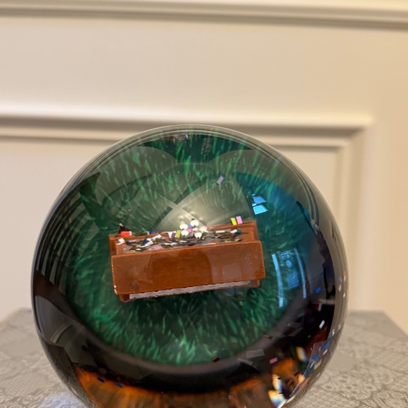 NEW Taylor Swift The Eras Tour Snowglobe - Picture 6 of 6